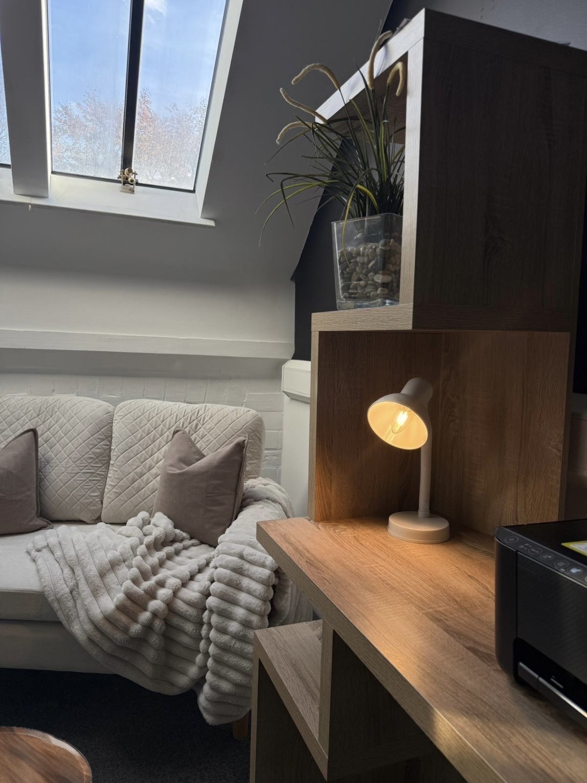 Rates safe space bloom within counselling